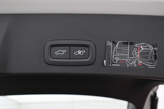 Volvo XC40 20 of 27