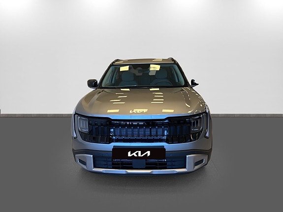 Kia Seltos 2 of 27