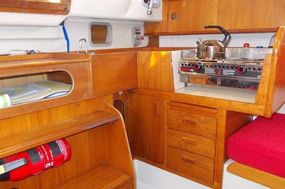 MAXI 84 4 of 7