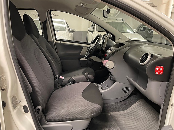 Toyota Aygo 11 of 21