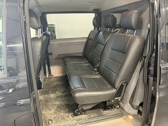 Volkswagen Transporter 7 of 9