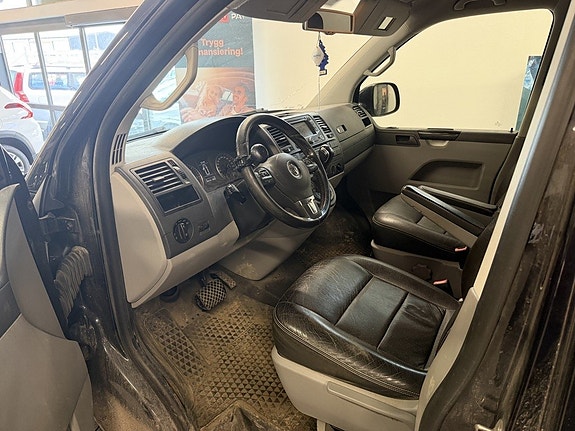 Volkswagen Transporter 6 of 9