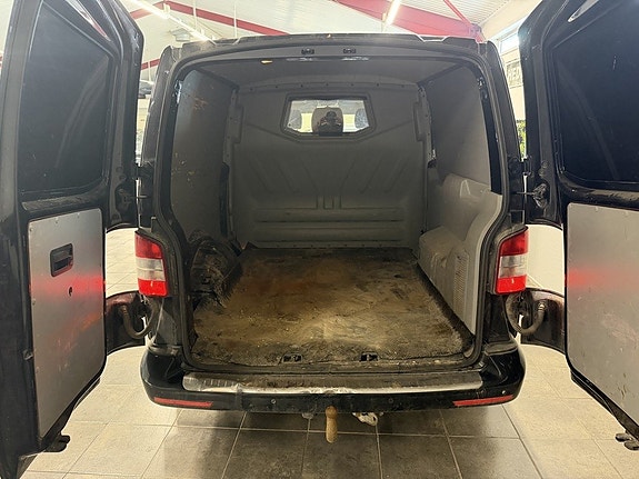 Volkswagen Transporter 8 of 9