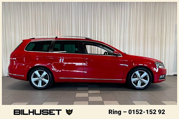 Volkswagen Passat 2 of 30