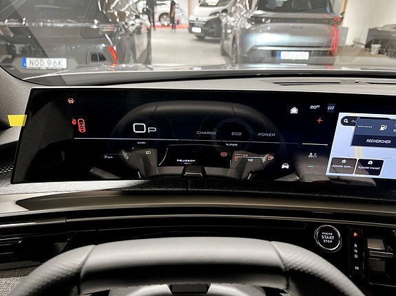 Peugeot 5008 13 of 14