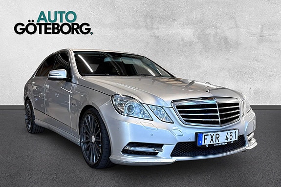 Mercedes-Benz E220 7 of 17