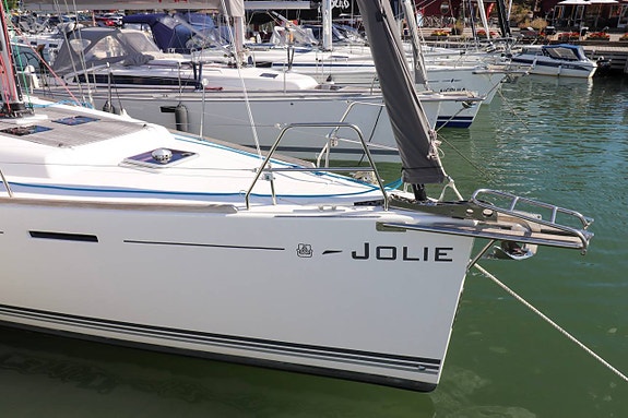 Dufour 40E Performance - 2010 5 of 12