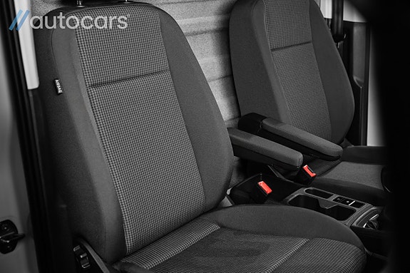 Volkswagen Caddy 29 of 30