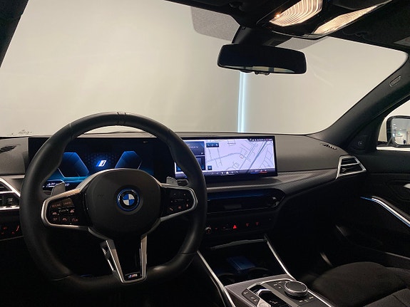 BMW 330e 6 of 13