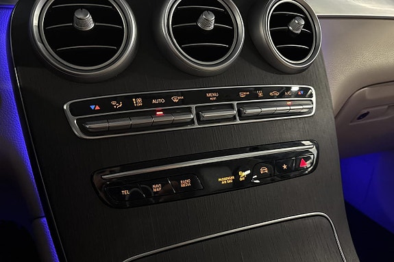 Mercedes-Benz GLC300 de 17 of 24