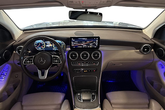 Mercedes-Benz GLC300 de 9 of 24