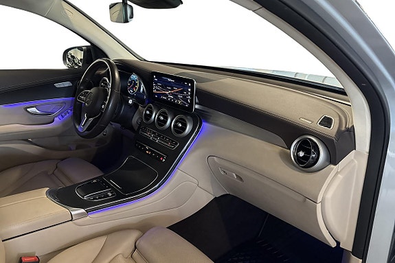 Mercedes-Benz GLC300 de 10 of 24
