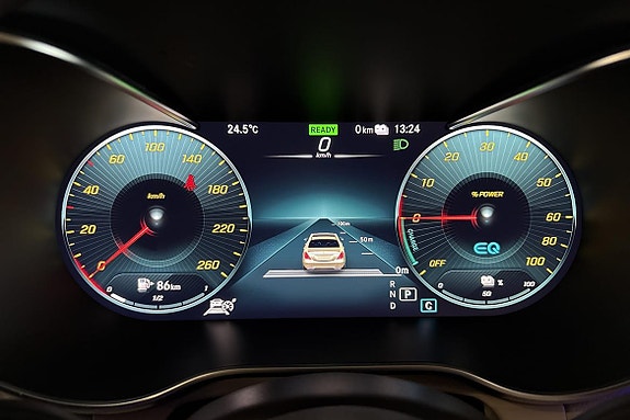 Mercedes-Benz GLC300 de 20 of 24