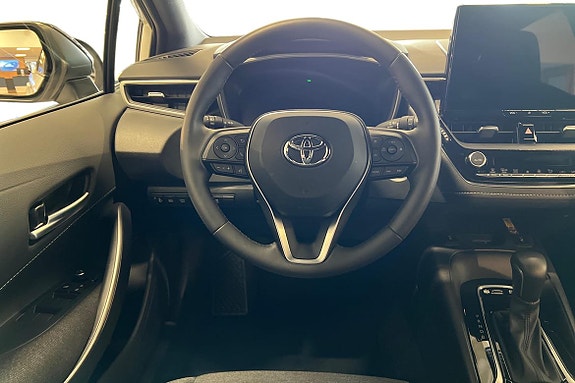 Toyota Corolla 9 of 19