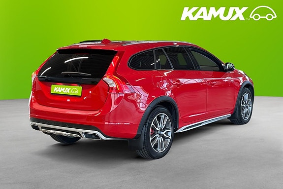 Volvo V60 4 of 20