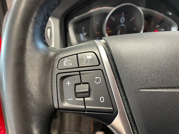 Volvo V60 13 of 20