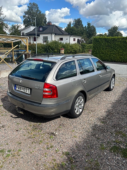 Skoda Octavia 5 of 11