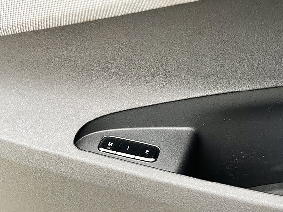 Polestar 2 14 of 30