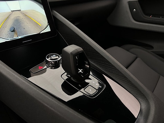 Polestar 2 26 of 30