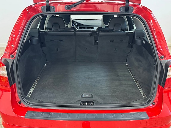 Volvo V70 7 of 15