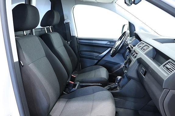 Volkswagen Caddy Maxi 8 of 11