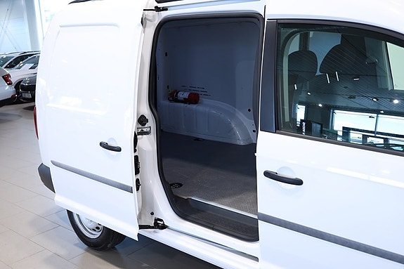 Volkswagen Caddy Maxi 7 of 11