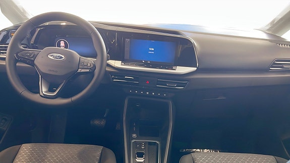Ford Connect Tourneo 4 of 9