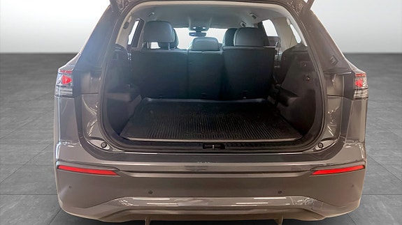 Volkswagen Tayron 12 of 13