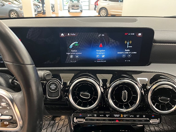 Mercedes-Benz CLA250 e 20 of 24