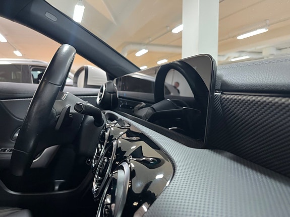 Mercedes-Benz CLA250 e 21 of 24