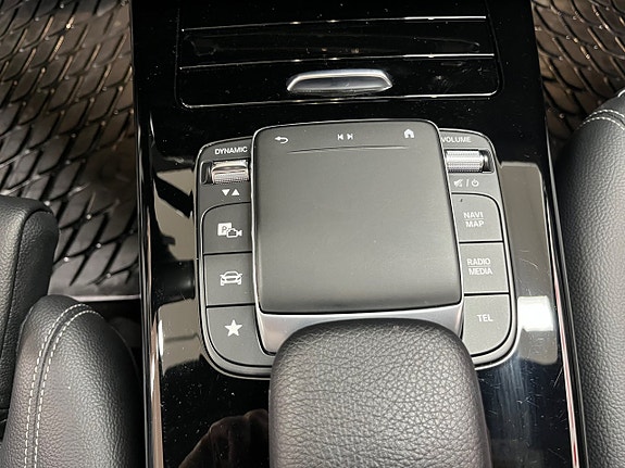 Mercedes-Benz CLA250 e 19 of 24