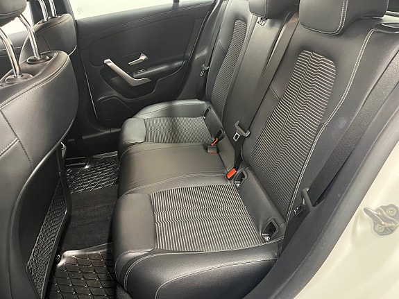 Mercedes-Benz CLA250 e 24 of 24