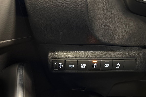 Toyota Corolla 19 of 29