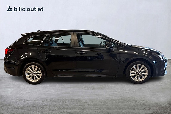 Toyota Corolla 6 of 29