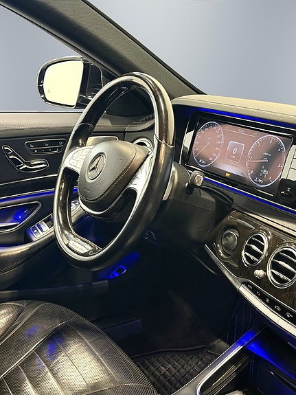 Mercedes-Benz S350 d 13 of 28
