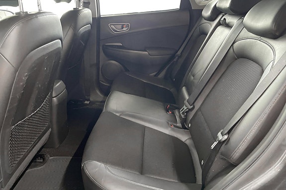 Hyundai Kona 16 of 21