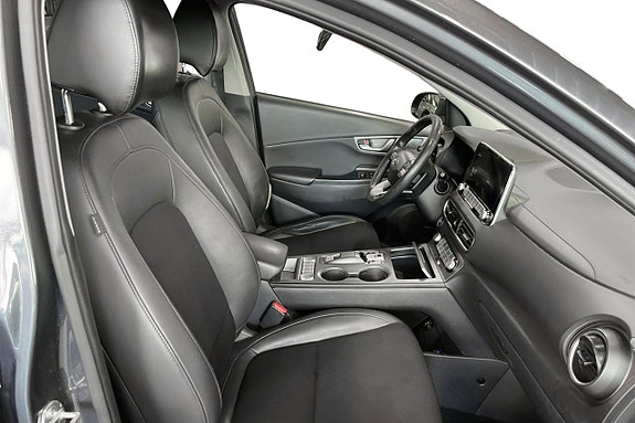 Hyundai Kona 14 of 21