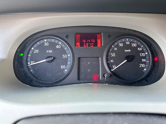 Renault Trafic 3 of 11