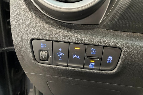 Hyundai Kona 21 of 27
