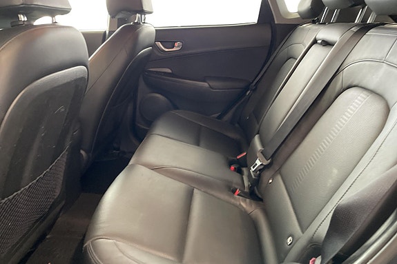 Hyundai Kona 16 of 27