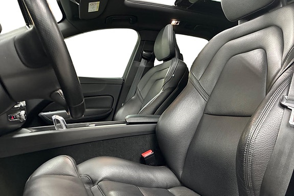 Volvo XC60 13 of 26