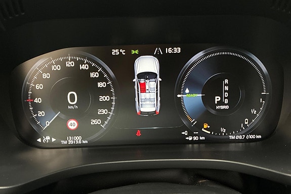 Volvo XC60 17 of 26