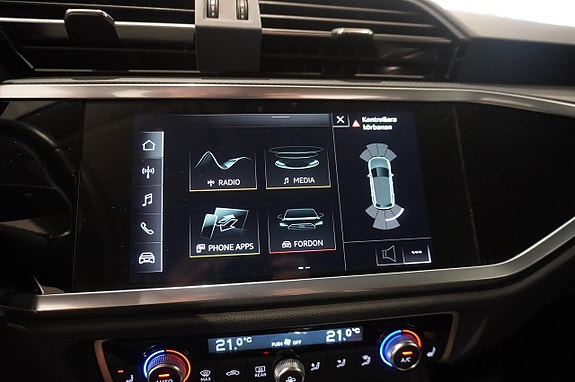 Audi Q3 8 of 11