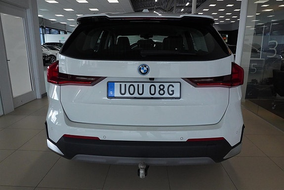 BMW X1 5 of 6