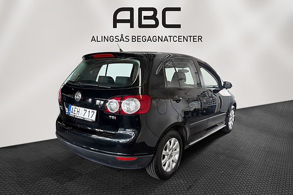 Volkswagen Golf Plus 4 of 19