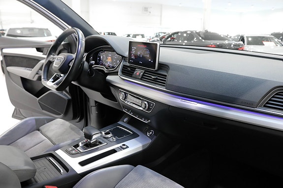 Audi Q5 13 of 30