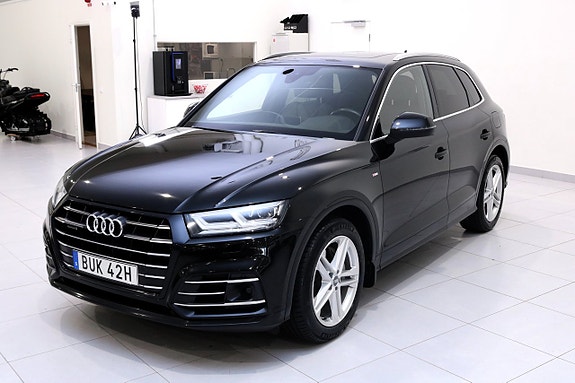 Audi Q5 6 of 30