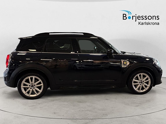 MINI Countryman C 2 of 20