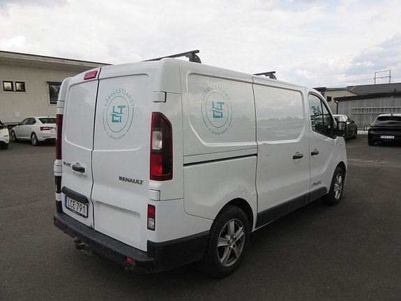 Renault Trafic 4 of 14