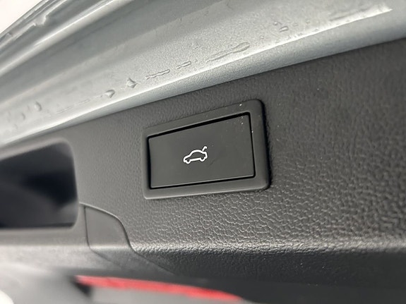 Volkswagen Passat 14 of 22